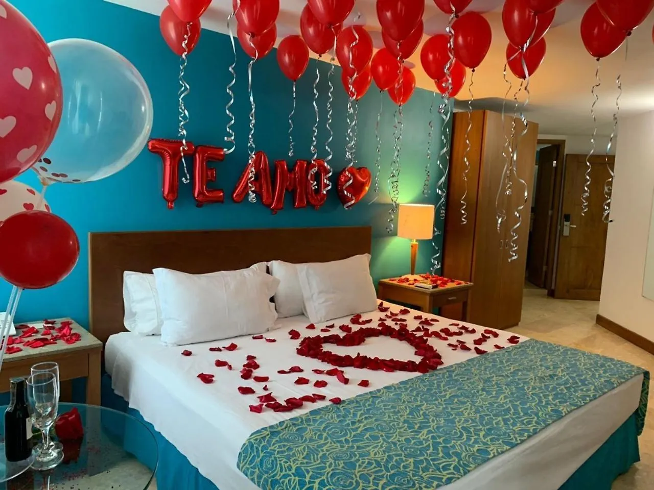 Hotel Oceania Cartagena  3*,